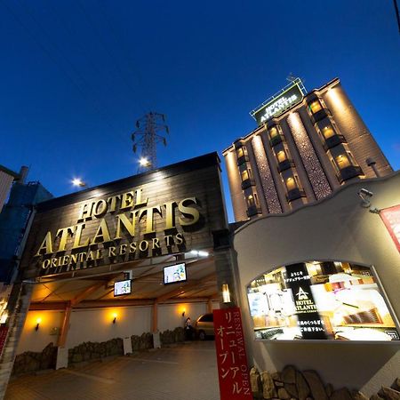 Hotel Atlantis Toyonaka (Adults Only) Екстер'єр фото