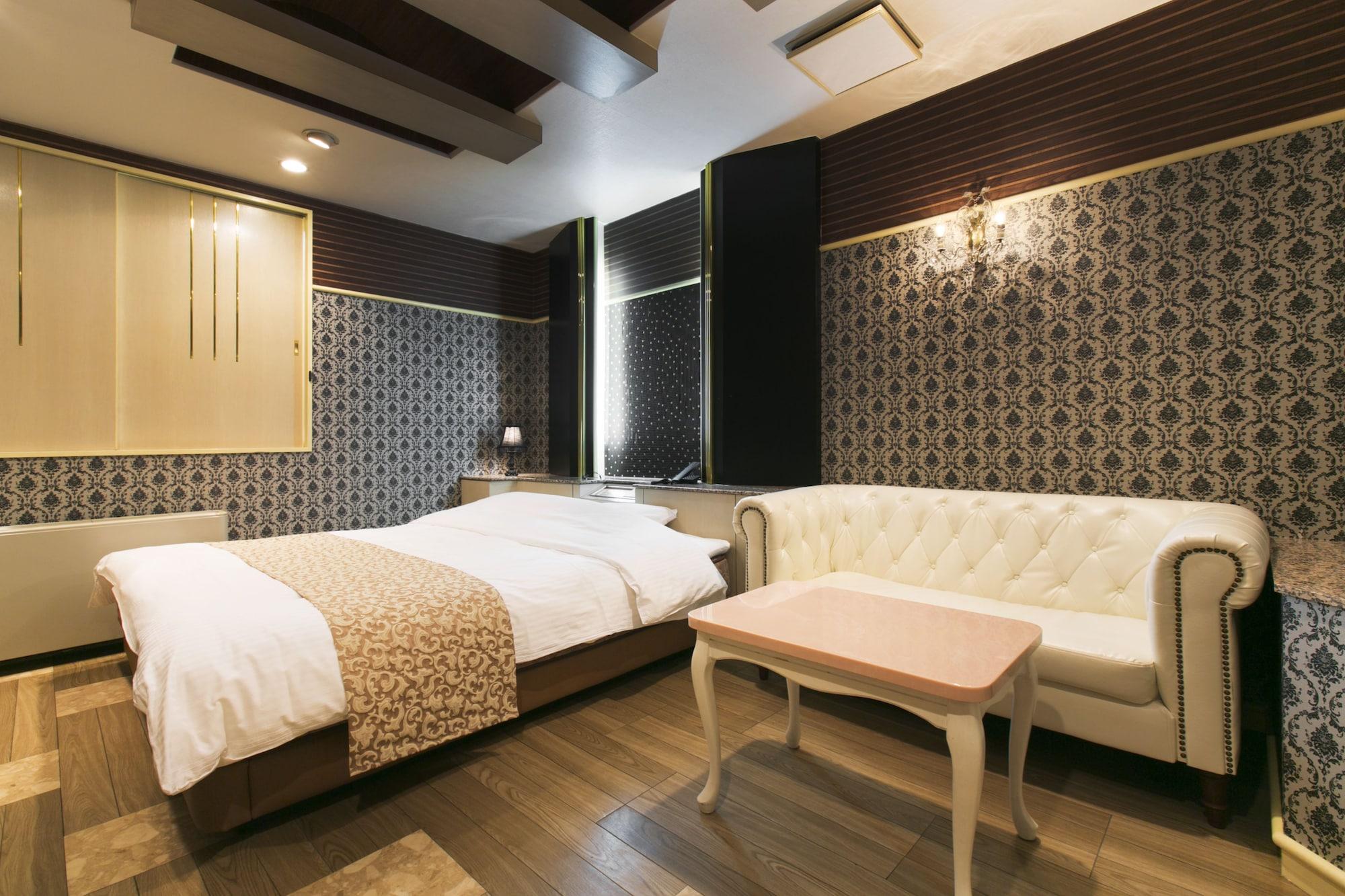 Hotel Atlantis Toyonaka (Adults Only) Екстер'єр фото