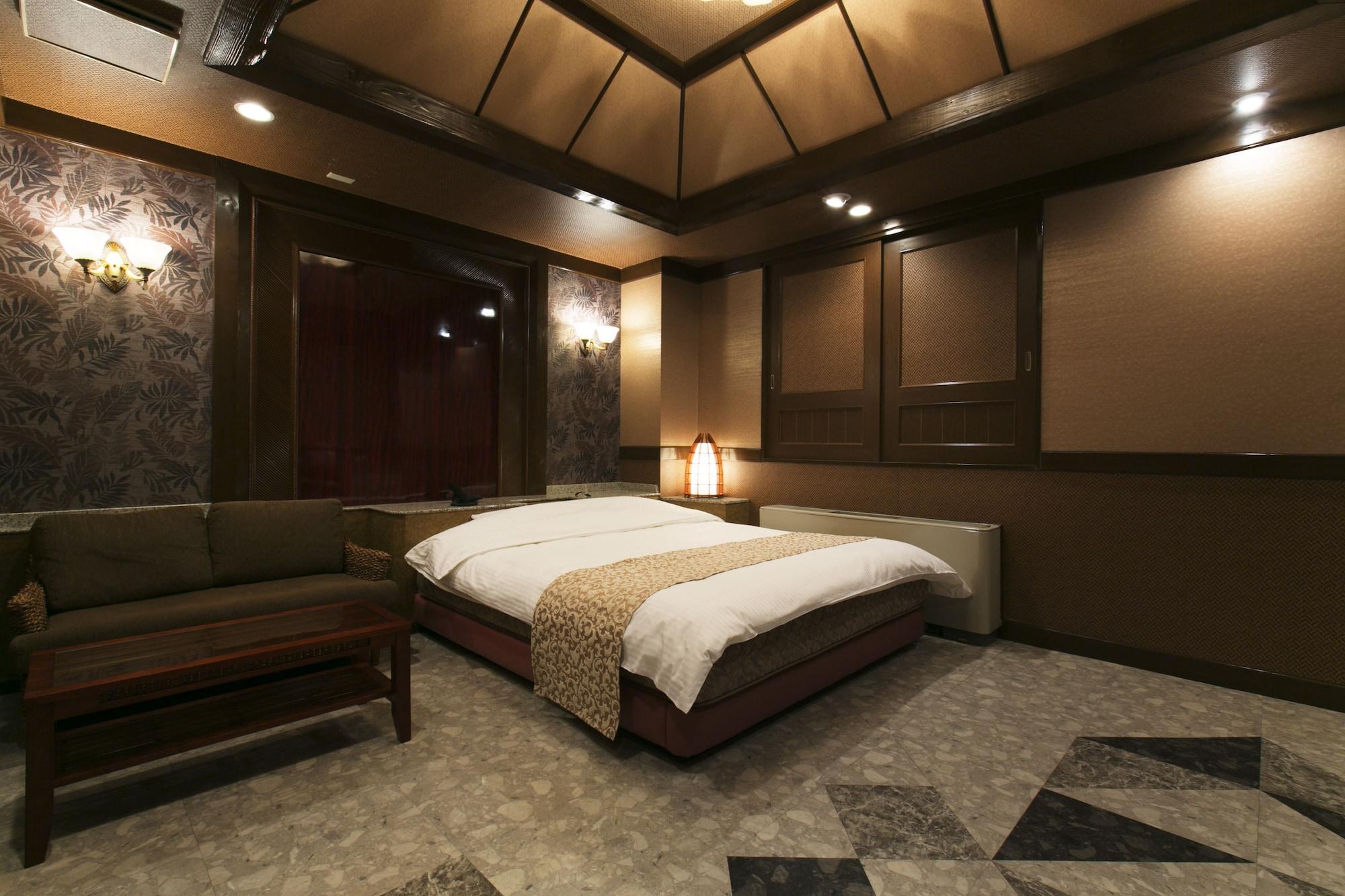 Hotel Atlantis Toyonaka (Adults Only) Екстер'єр фото