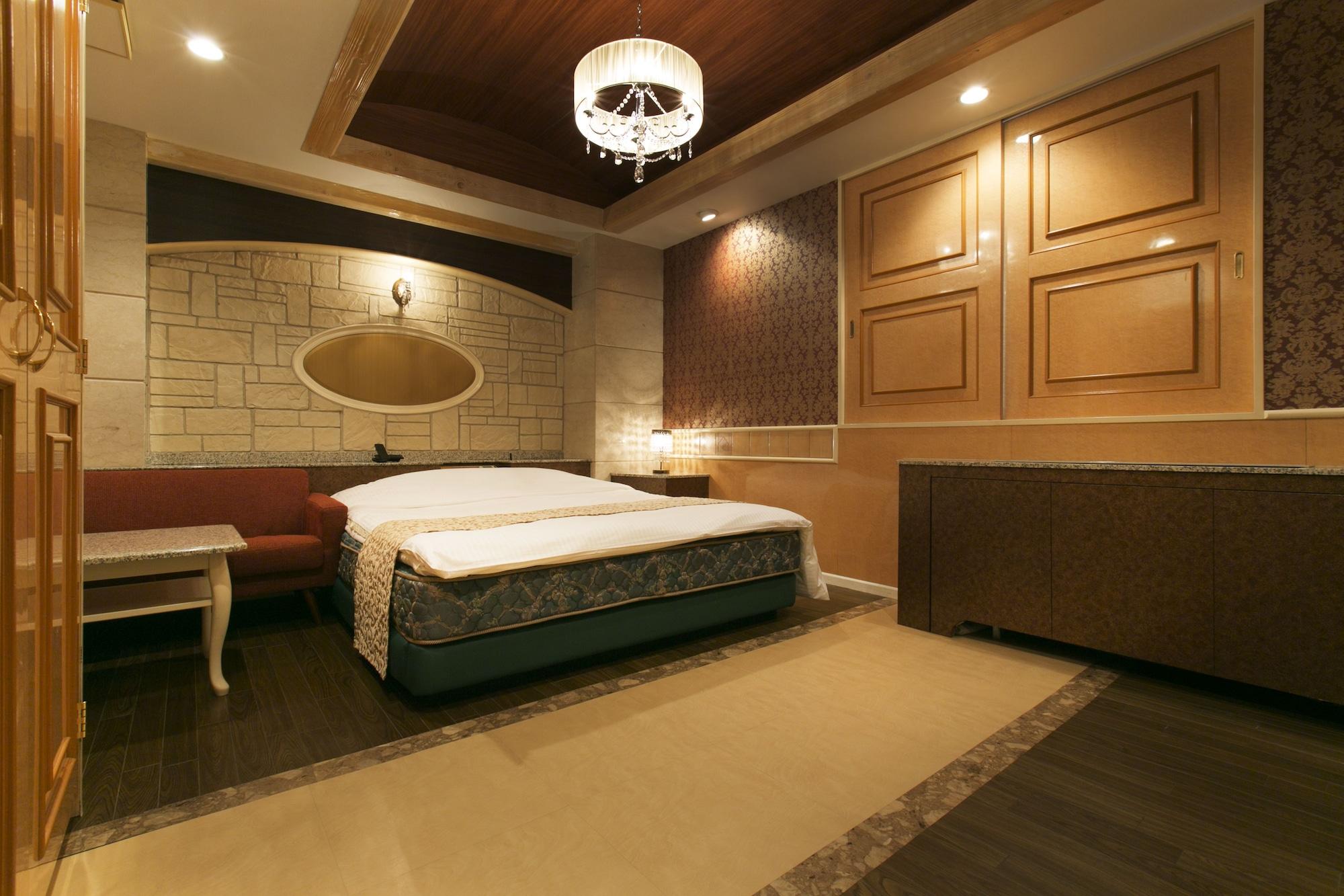 Hotel Atlantis Toyonaka (Adults Only) Екстер'єр фото