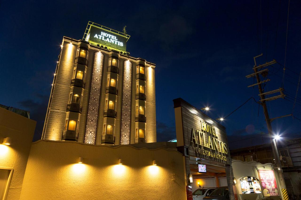 Hotel Atlantis Toyonaka (Adults Only) Екстер'єр фото